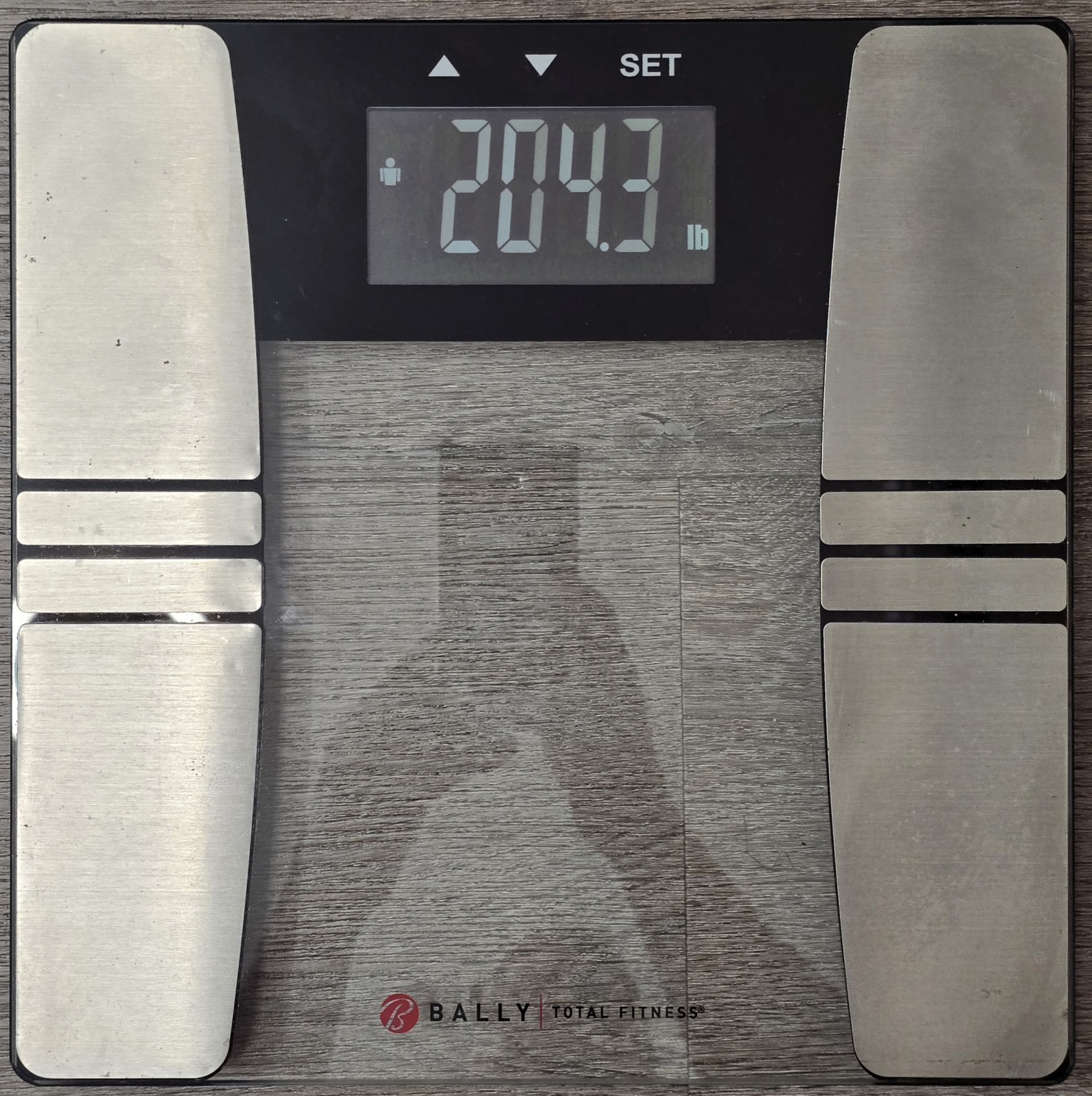 The scale on day 15 morning reading 204.3 pounds