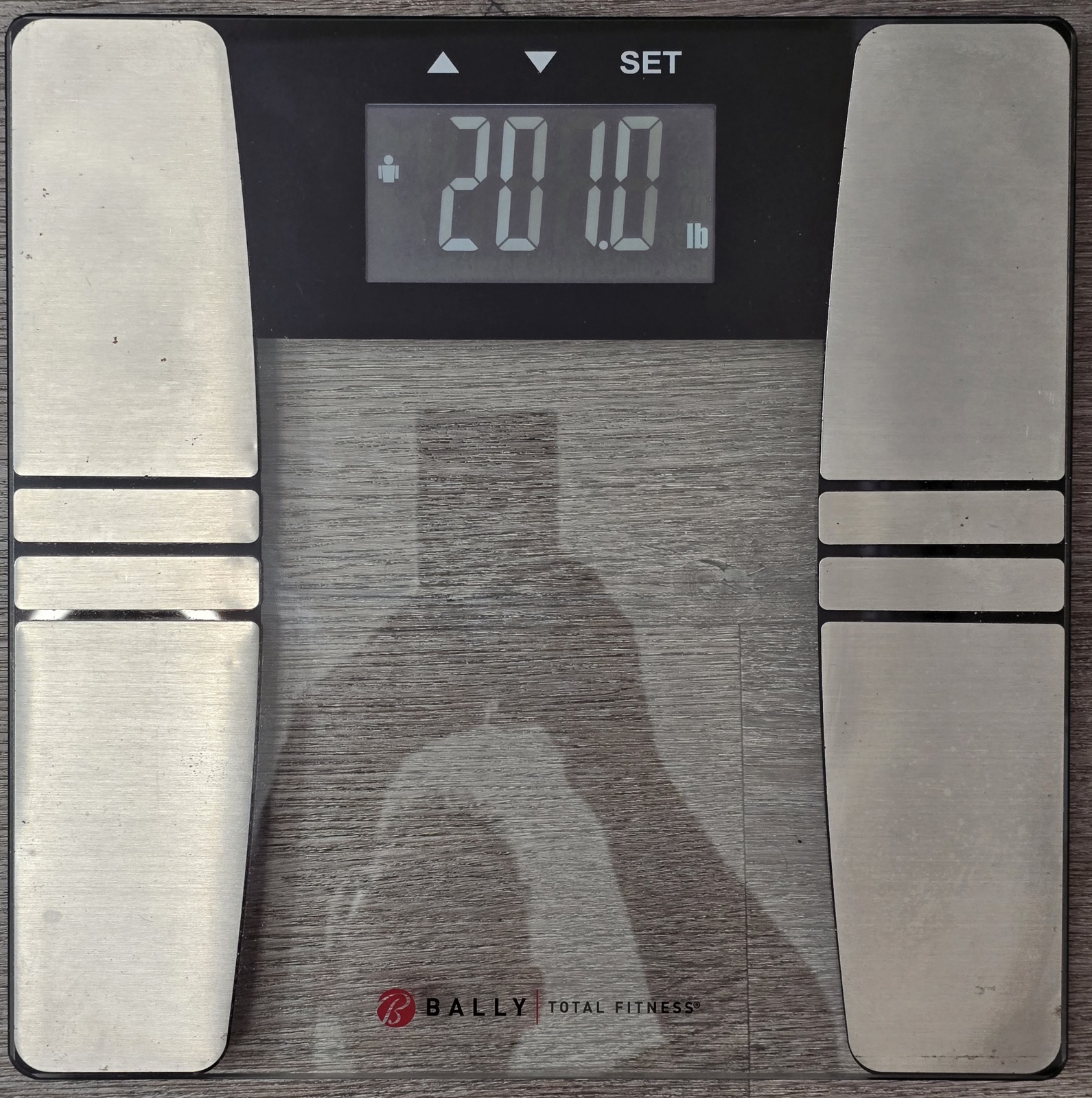 The scale on day 19 morning reading 201.0 pounds