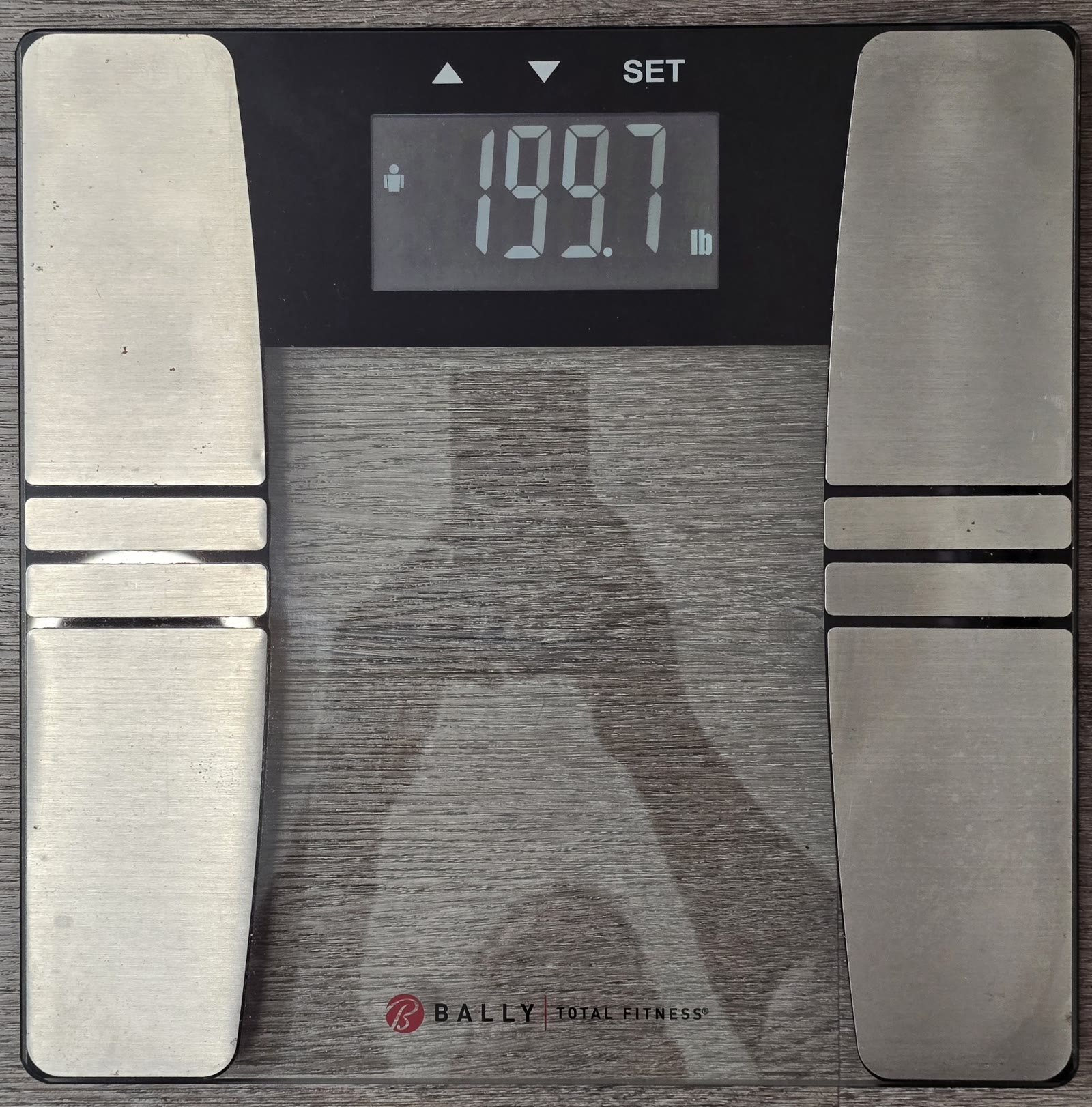 The scale on day 20 morning reading 199.7 pounds