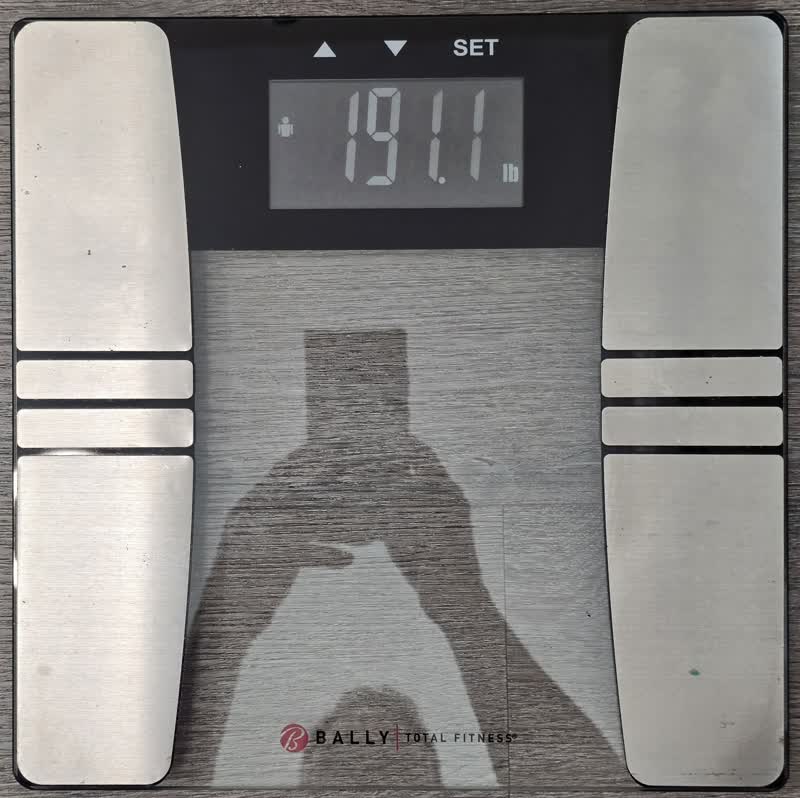 The scale on the morning of day 29 reading 191.1 pounds